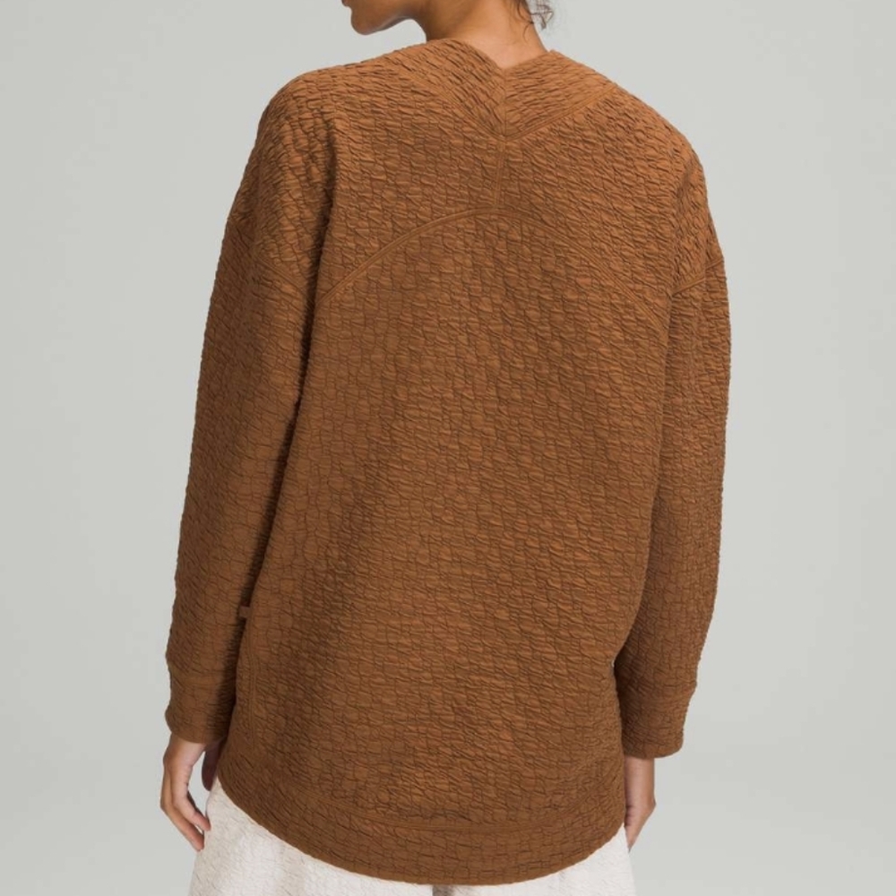 Lululemon Rippled V-Neck Pullover - Picture 6 of 10